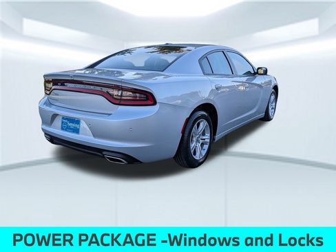 Used 2022 Dodge Charger SXT w/ Leather Interior Group image 6