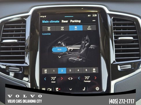 Certified 2024 Volvo XC90 B6 Ultimate w/ Protection Package Premier image 18