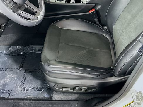 Certified 2023 Jeep Grand Cherokee Altitude image 30