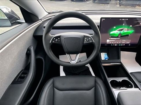 Used 2025 Tesla Model 3 Long Range image 5