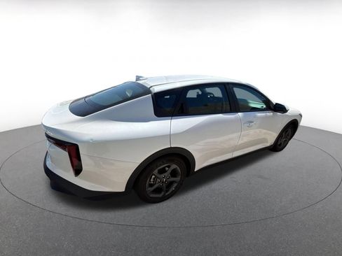 Used 2026 Kia K4 FWD image 11