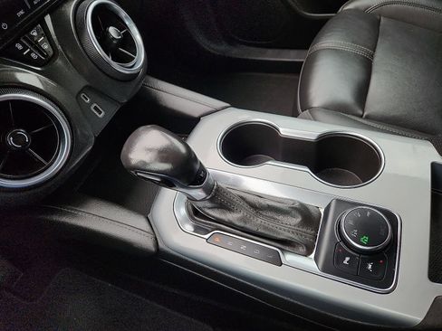 Used 2021 Chevrolet Blazer LT AWD/4WD image 25