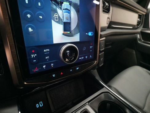 Used 2023 Ford F150 Lightning Lariat w/ Equipment Group 511A High image 20