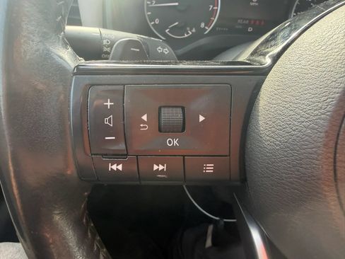 Used 2022 Nissan Rogue SV w/ SV Premium Package AWD/4WD image 13