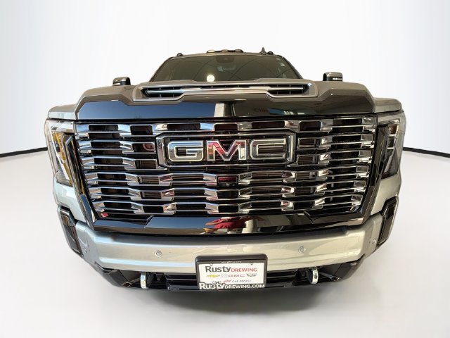 Used 2025 GMC Sierra 2500 Denali Ultimate AWD/4WD image 2