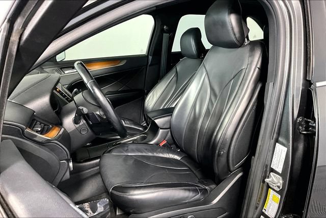 Used 2019 Lincoln MKC Reserve w/ MKC Climate Package FWD image 26
