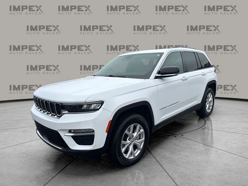 Used 2022 Jeep Grand Cherokee Limited AWD/4WD image 1