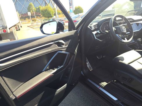 New 2025 Audi Q3 2.0T Premium Plus image 18