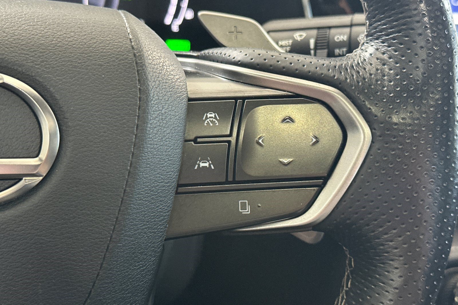 Used 2024 Lexus NX 450h+ F Sport w/ Vision Package AWD/4WD image 31