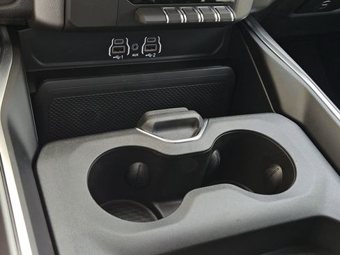 New 2026 RAM 1500 Express AWD/4WD image 20