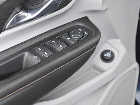 Used 2019 GMC Terrain SLT w/ Preferred Package image 23