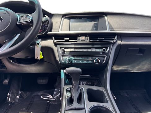 Used 2019 Kia Optima LX w/ LX 17" Wheel Package FWD image 11
