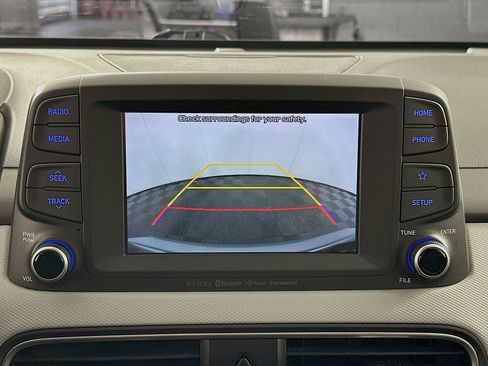 Used 2021 Hyundai Kona SEL Plus image 21