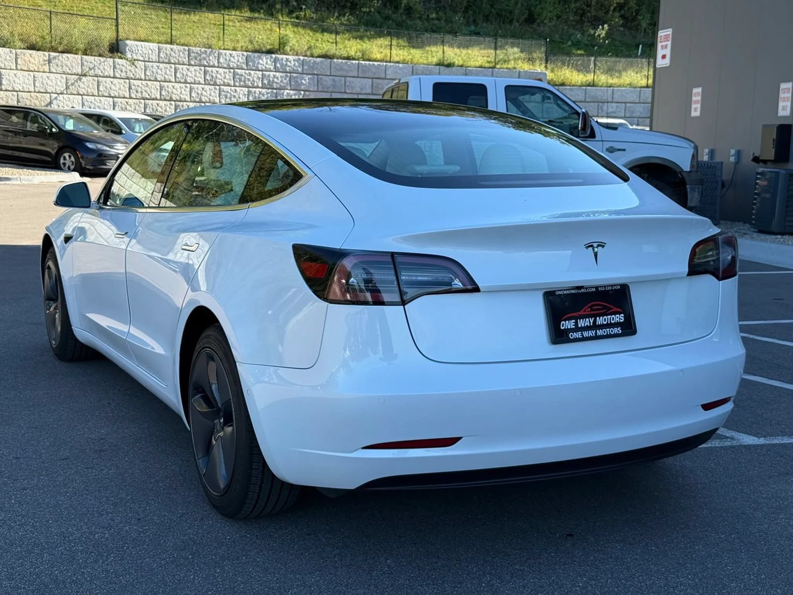 Used 2020 Tesla Model 3 RWD image 3