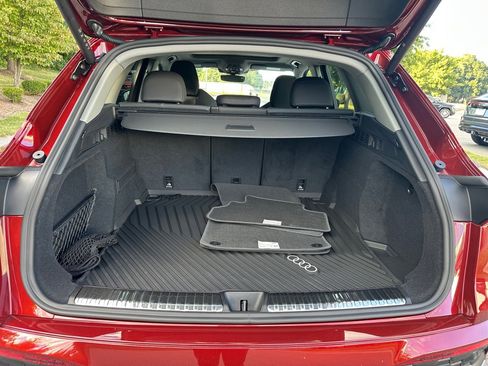 New 2025 Audi Q5 Premium Plus image 15