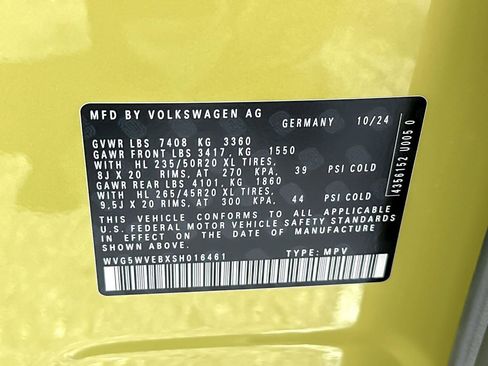 New 2025 Volkswagen ID. Buzz 1st Edition image 25