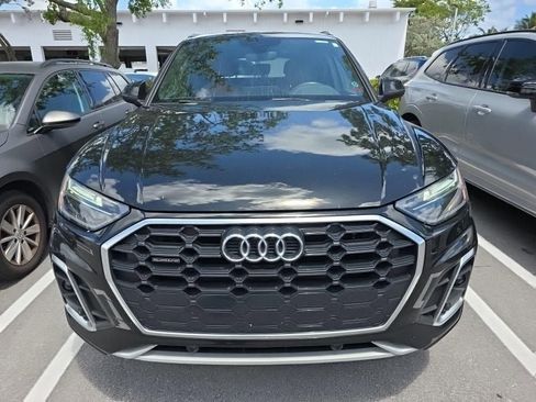 Used 2023 Audi Q5 2.0T Premium w/ Convenience Package image 1