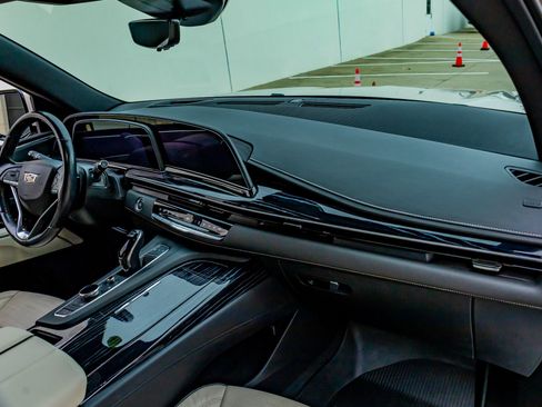 Used 2021 Cadillac Escalade Sport image 17