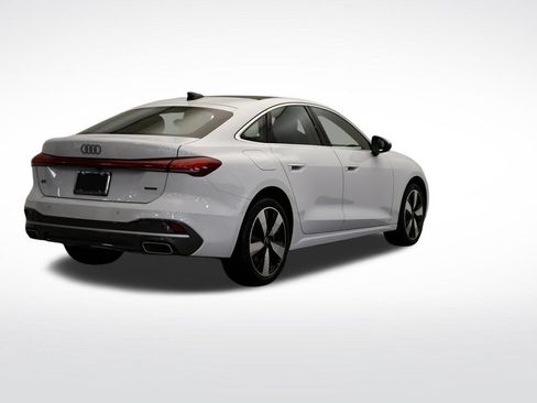 Used 2025 Audi A5 2.0T Premium Plus w/ Premium Plus AWD/4WD image 5