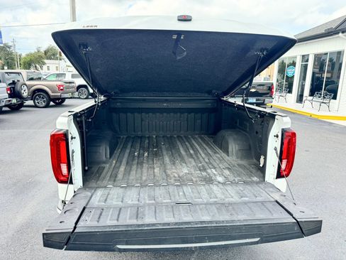 Used 2021 GMC Sierra 1500 Denali w/ Denali Ultimate Package RWD image 11