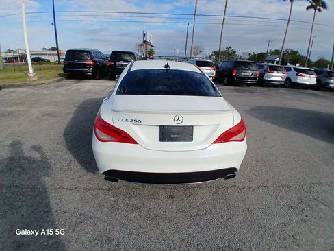 Used 2015 Mercedes-Benz CLA 250 image 4