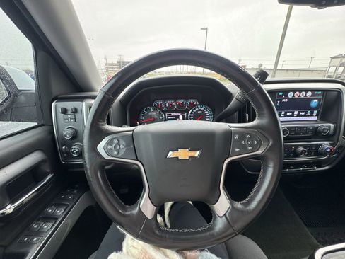 Used 2018 Chevrolet Silverado 1500 LT w/ All Star Edition image 14