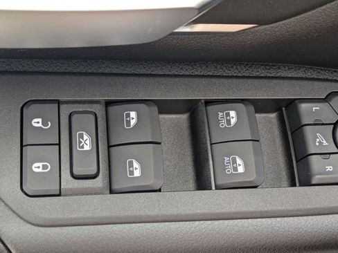New 2026 RAM 1500 Big Horn AWD/4WD image 11