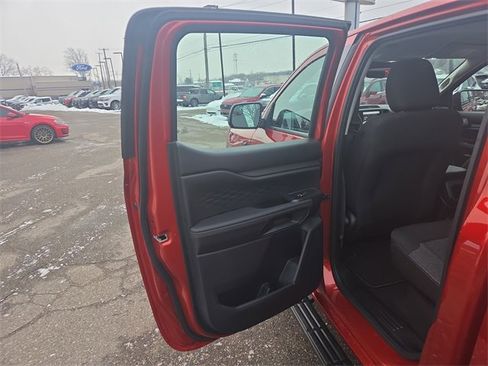 Used 2024 Ford Ranger XL w/ Trailer Tow Package image 32