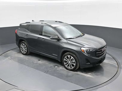 Used 2021 GMC Terrain SLT w/ LPO, Dark Accent Package