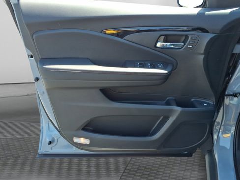 New 2026 Honda Ridgeline Black Edition image 11