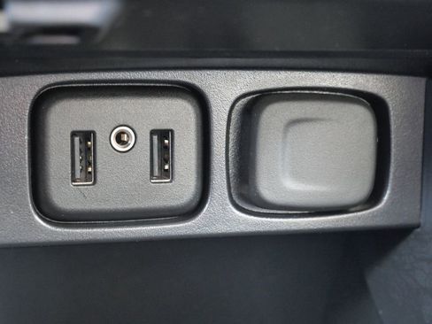 Used 2022 Buick Encore Preferred w/ Safety Package image 26