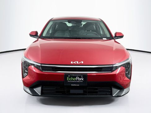 Used 2025 Kia K4 FWD image 2