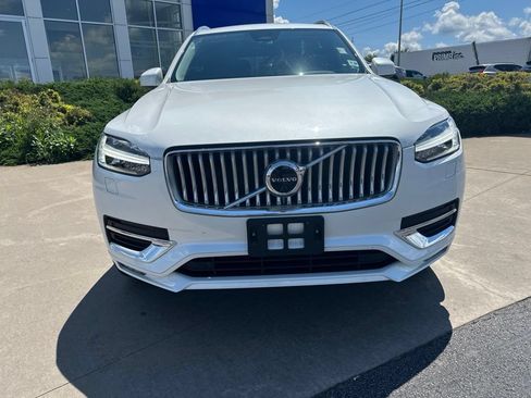 Used 2023 Volvo XC90 B6 Plus w/ Protection Package AWD/4WD image 2