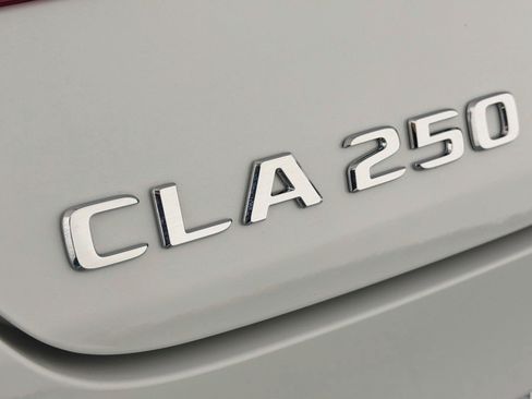 Certified 2022 Mercedes-Benz CLA 250 image 10