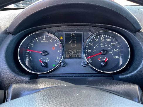 Used 2015 Nissan Rogue S w/ Convenience Package image 20