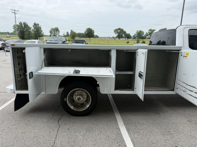 Used 2019 Ford F550 4x4 Crew Cab Super Duty image 14