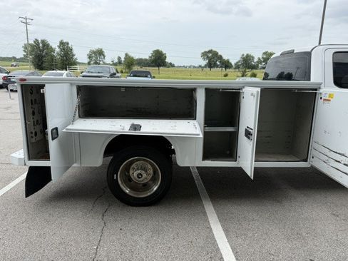 Used 2019 Ford F550 4x4 Crew Cab Super Duty image 14