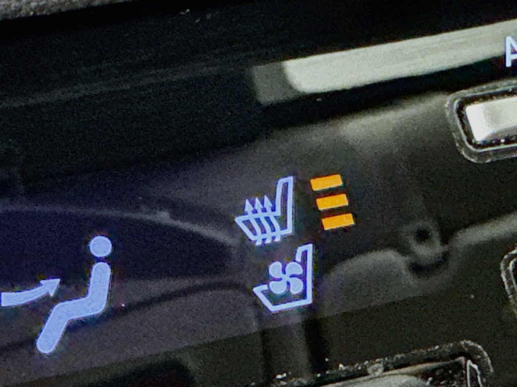 Certified 2023 Hyundai Sonata Limited FWD image 21