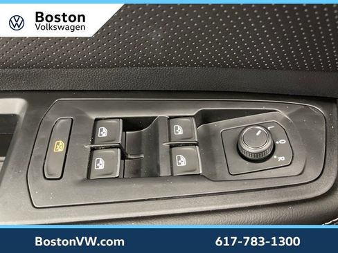 New 2026 Volkswagen Atlas SE image 30