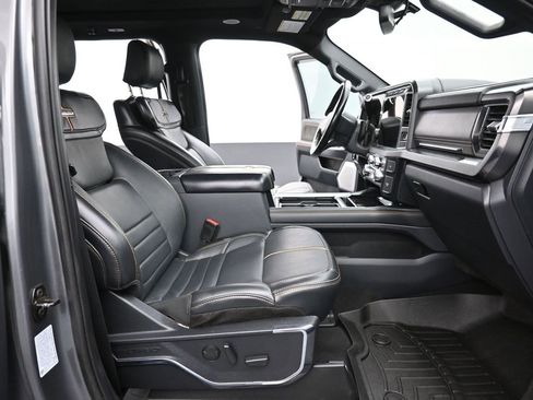 Certified 2023 Ford F250 Platinum image 27