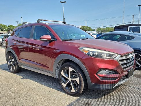 Used 2017 Hyundai Tucson Limited w/ Cargo Package AWD/4WD image 2