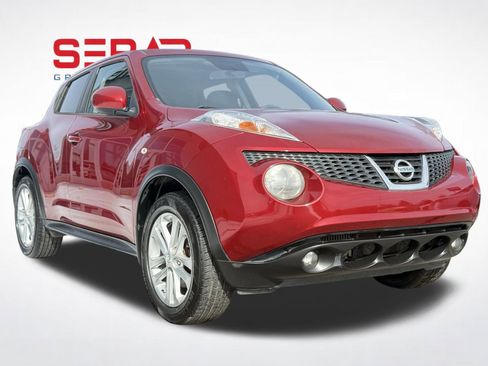 Used 2014 Nissan Juke SV w/ Navigation Package AWD/4WD image 5