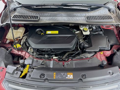 Used 2016 Ford Escape SE image 30