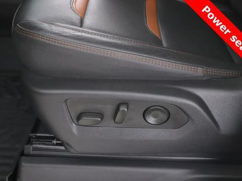 Used 2023 GMC Sierra 1500 AT4 w/ AT4 Premium Package AWD/4WD image 19