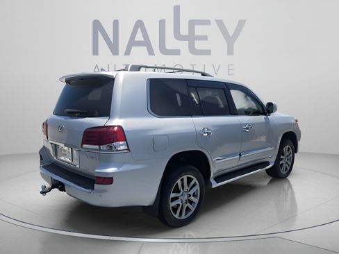 Used 2015 Lexus LX 570 4WD image 5
