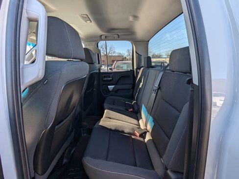 Used 2015 Chevrolet Silverado 1500 LT w/ LT Convenience Package image 14