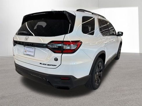 New 2026 Honda Pilot Black Edition image 36