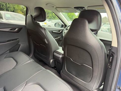 Used 2025 Kia EV6 Light RWD image 34