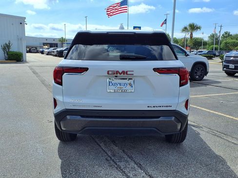 Used 2025 GMC Terrain Elevation AWD/4WD image 22