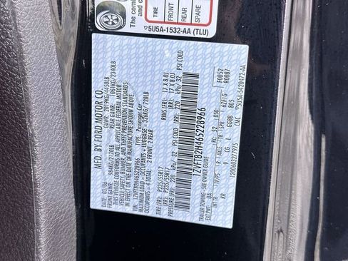 Used 2006 Ford Mustang GT Premium image 35